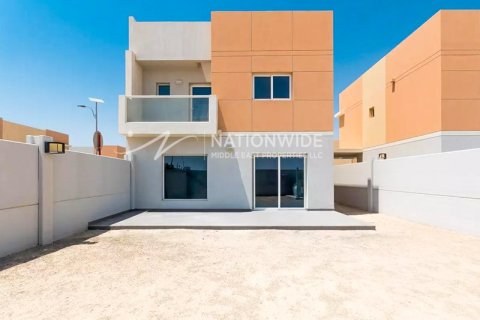 3 bedrooms Villa in Al Samha, UAE No. 4163 9