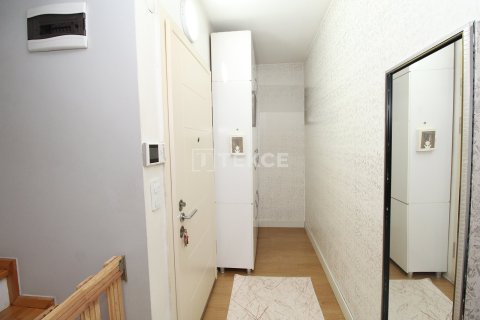 2+1 Appartement à Istanbul, Turkey No. 52790 13