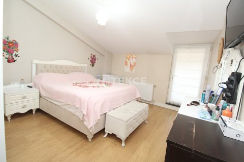 2+1 Appartement à Istanbul, Turkey No. 52790 10