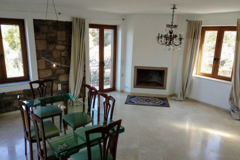 6 bedrooms House in Lesbos, Greece No. 56444 5