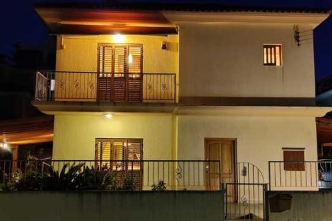 3 dormitorios House en Limassol, Cyprus No. 65320 1