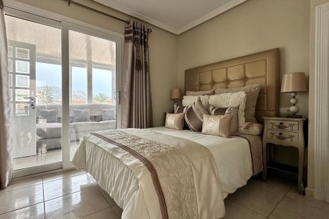 3 dormitorios Apartment en Benidorm, Spain No. 27179 7