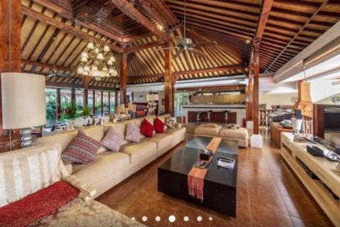 6 bedrooms Villa in Canggu, Indonesia No. 22941 3