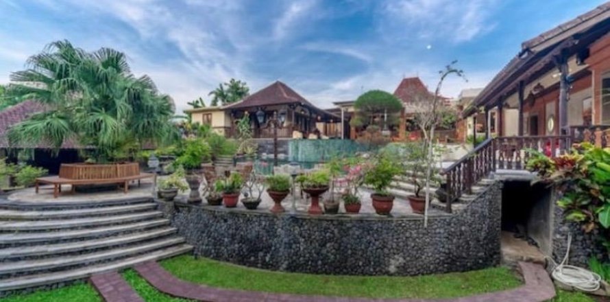 6 bedrooms Villa in Canggu, Indonesia No. 22941