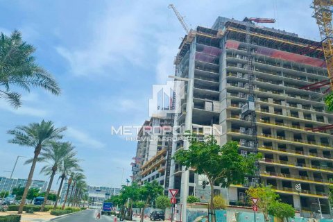 Квартира с 2 спальнями в EMAAR Beachfront, ОАЭ №6441 14