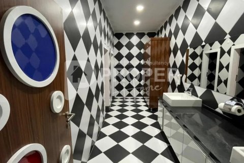 3 rooms Apartment in Oba, Turkey No. 13753 8