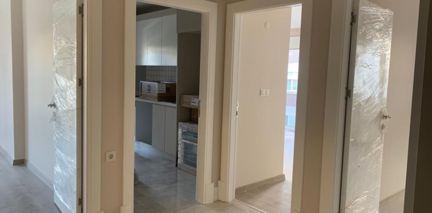 2+1 Appartement à Kadikoy, Turkey No. 13714