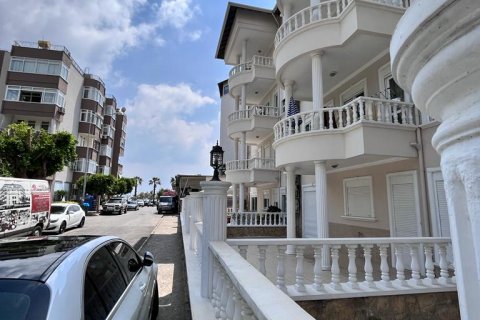 2+1 Apartment in Alanya, Turkey No. 13710 11