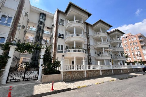 2+1 Apartment in Alanya, Turkey No. 13710 6