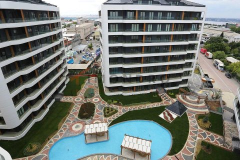 2+1 Apartment in Avcılar, Turkey No. 17336 13