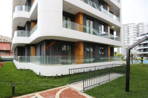 2+1 Apartment in Avcılar, Turkey No. 17336 27