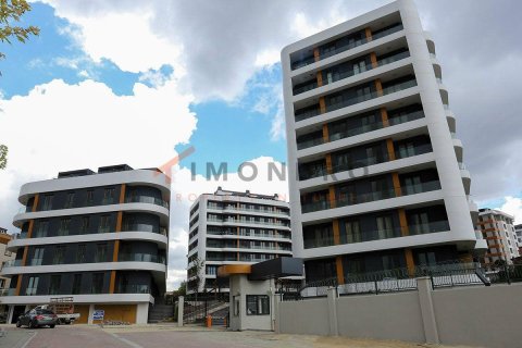 2+1 Apartment in Avcılar, Turkey No. 17336 25