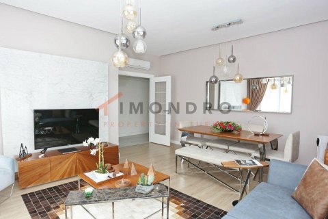 2+1 Apartment in Avcılar, Turkey No. 17336 8