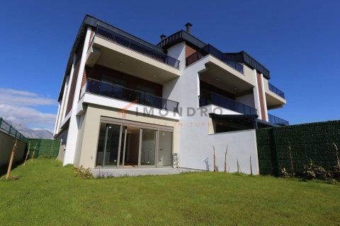 4+1 Villa en Antalya, Turkey No. 17364 1