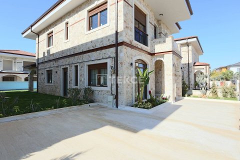 3+1 Villa en Dosemealti, Turkey No. 11780 30