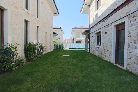 3+1 Villa en Dosemealti, Turkey No. 11780 3