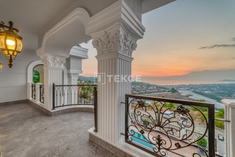 5+2 Villa in Alanya, Turkey No. 11859 18