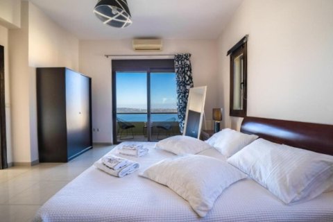 4 rooms Villa in Chania, Greece No. 52279 7