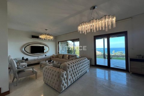 4+1 Villa in Bodrum, Turkey No. 21686 10