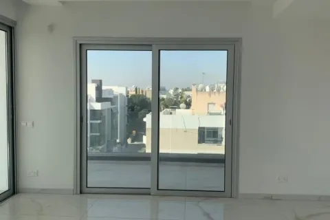 3 bedrooms Apartment in Enkomi, Cyprus No. 34525 4