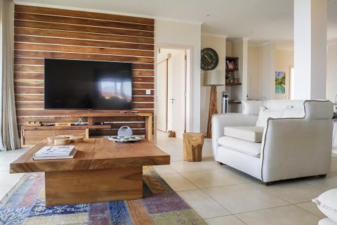 3 bedrooms Apartment in Flic-en-Flac, Mauritius No. 53417 6