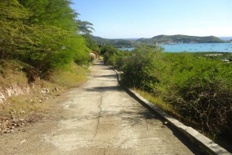 1214m² Land in Falmouth, Antigua and Barbuda No. 61354 7