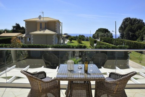 3 bedrooms Villa in Corfu, Greece No. 56036 8