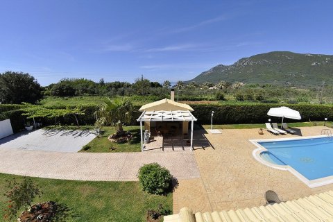 3 bedrooms Villa in Corfu, Greece No. 56036 6