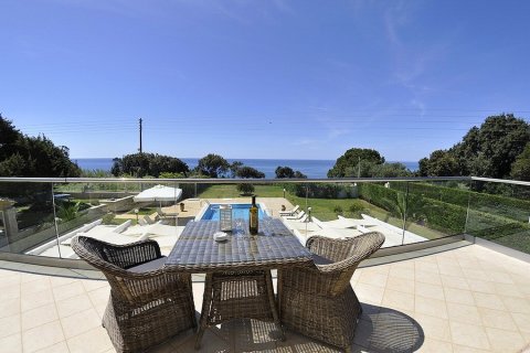 3 bedrooms Villa in Corfu, Greece No. 56038 16