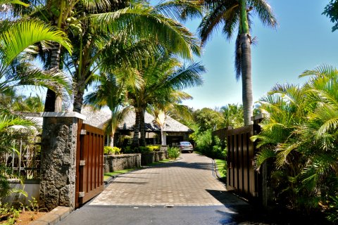 4 bedrooms Villa in Flacq, Mauritius No. 60960 3