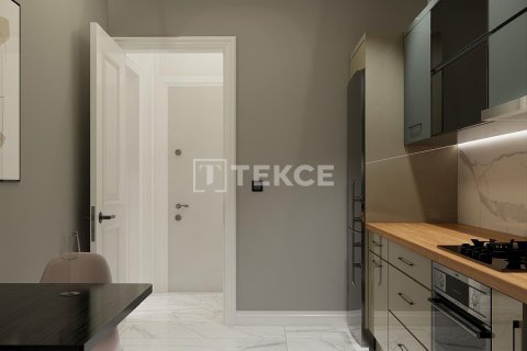 5+1 Apartment in Istanbul, Turkey No. 22080 20