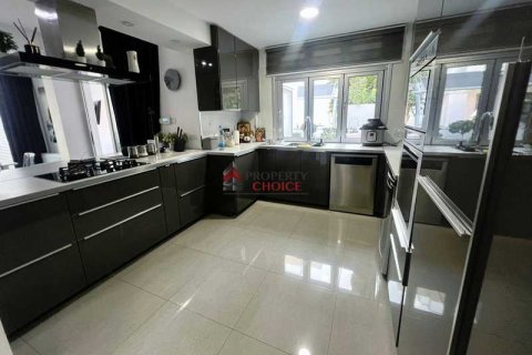 4 bedrooms Villa in Larnaca, Cyprus No. 66558 5