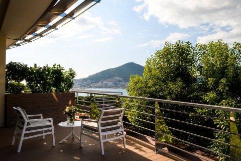 2 chambres Appartement à Budva, Montenegro No. 66995 14