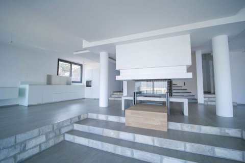 5 bedrooms Villa in Tivat, Montenegro No. 66994 1