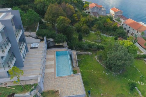 5 bedrooms Villa in Tivat, Montenegro No. 66994 15