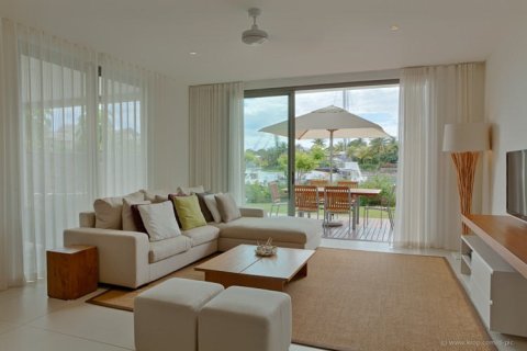 3 bedrooms Apartment in Riviere Noire, Mauritius No. 60964 5