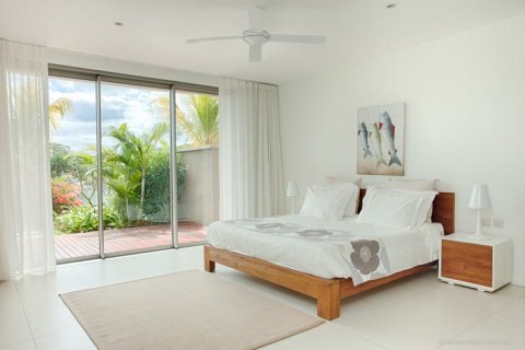 3 bedrooms Apartment in Riviere Noire, Mauritius No. 60964 6