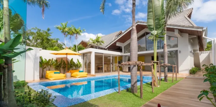 5 bedrooms Villa on the Ko Samui, Thailand No. 2648