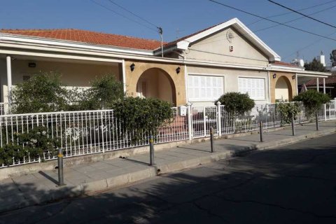 3 dormitorios House en Nicosia, Cyprus No. 76022 1