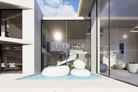 6+2 Villa in Cesme, Turkey No. 22017 9