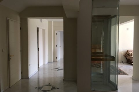 8 bedrooms Villa in Thermaic Gulf, Greece No. 58481 6