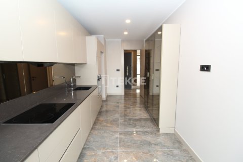 3+1 Apartment in Istanbul, Turkey No. 12437 22