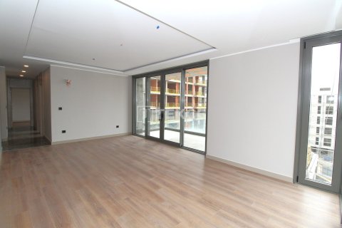 3+1 Apartment in Istanbul, Turkey No. 12437 17