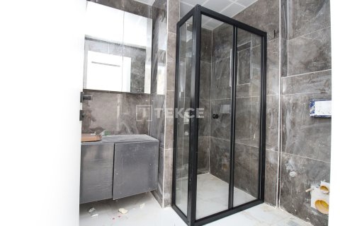 4+1 Apartment en Aksu, Turkey No. 12389 17