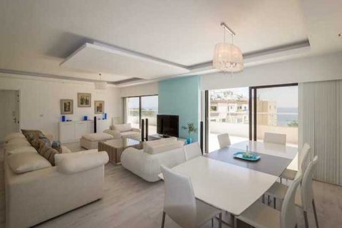 3 dormitorios Penthouse en Germasogeia, Cyprus No. 40682 2