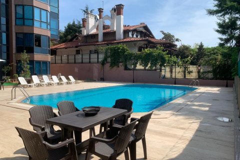 3+1 Apartment en Istanbul, Turkey No. 16360 9