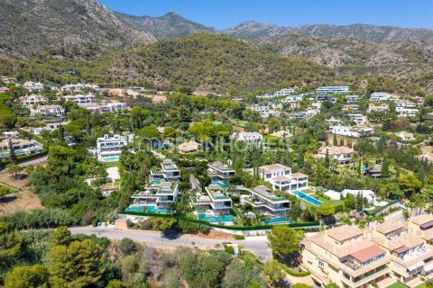 5 dormitorios Villa en Marbella, Spain No. 26962 9