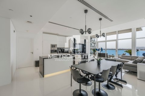 3 dormitorios Apartment en Palm Jumeirah, UAE No. 8300 8