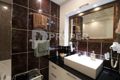 4 rooms Apartment in Konyaalti, Turkey No. 10843 6