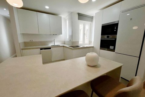 Квартира с 2 спальнями в Мадрид, Испания №92503 7